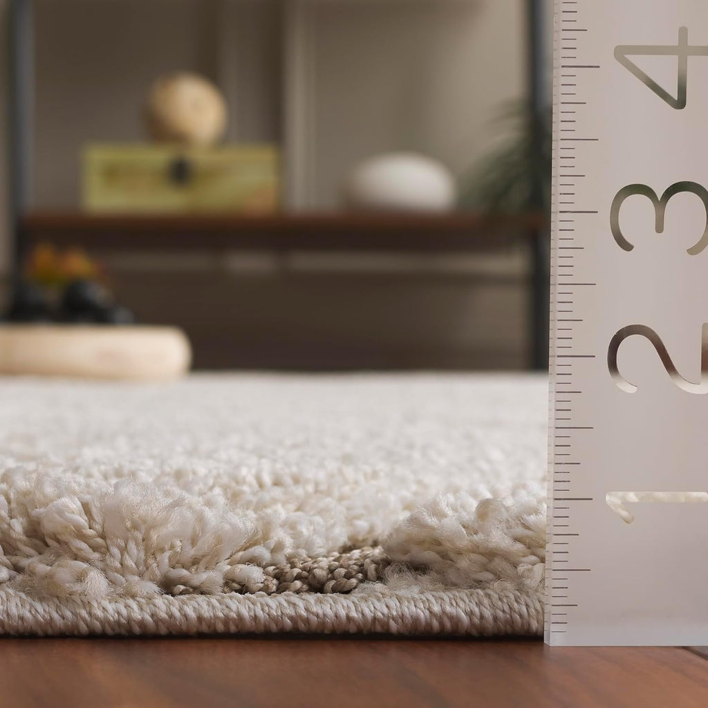 SAFAVIEH Florida Shag Collection Area Rug - 5'3" x 7'6", Cream & Beige, Non-Shedding & Easy Care, 1.2-inch Thick Ideal for High Traffic Areas in Living Room, Bedroom (SG471-1113)