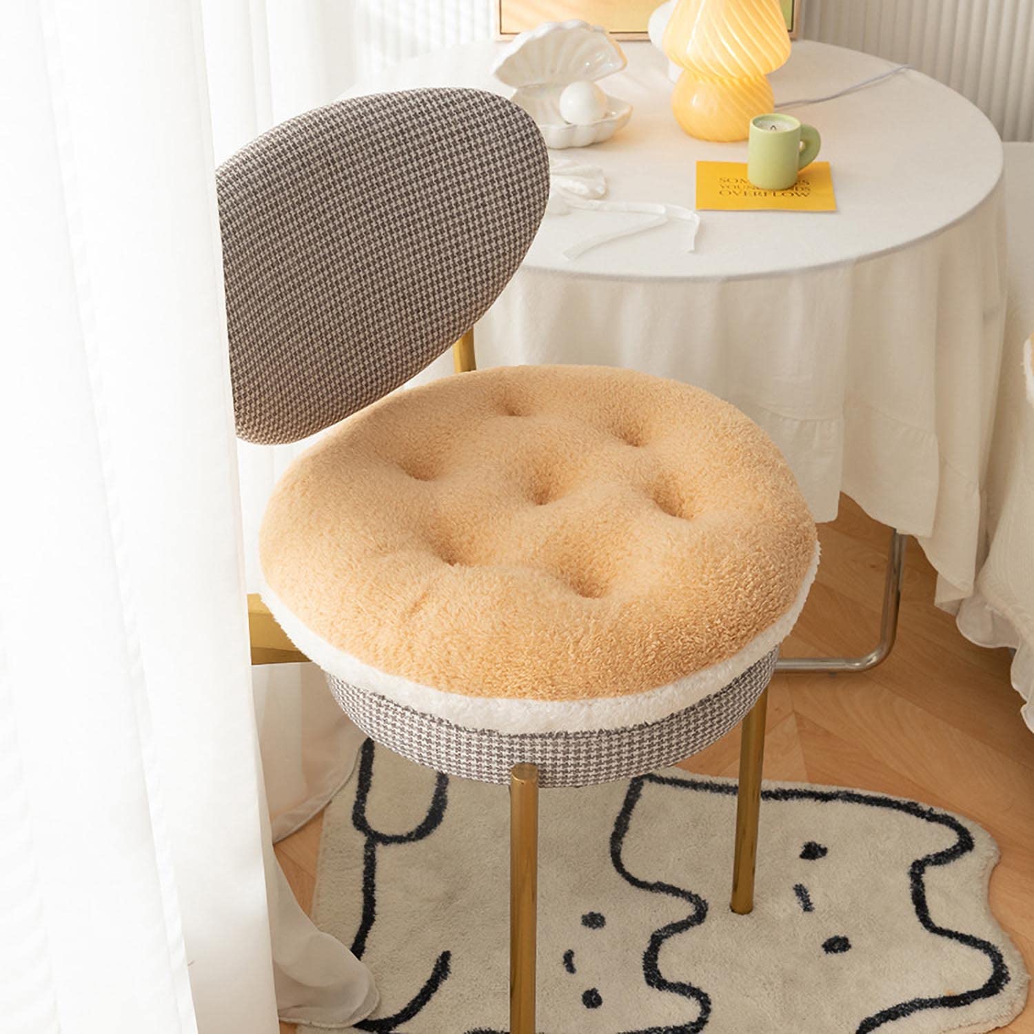 IXITON Thickened Plush seat Cushion,Lamb Fleece pad Warm Pillow Chair Stool heightened for Yoga Office Home Cafe Chair Meditation (Round White, 14 * 14 inch(35 * 35cm))