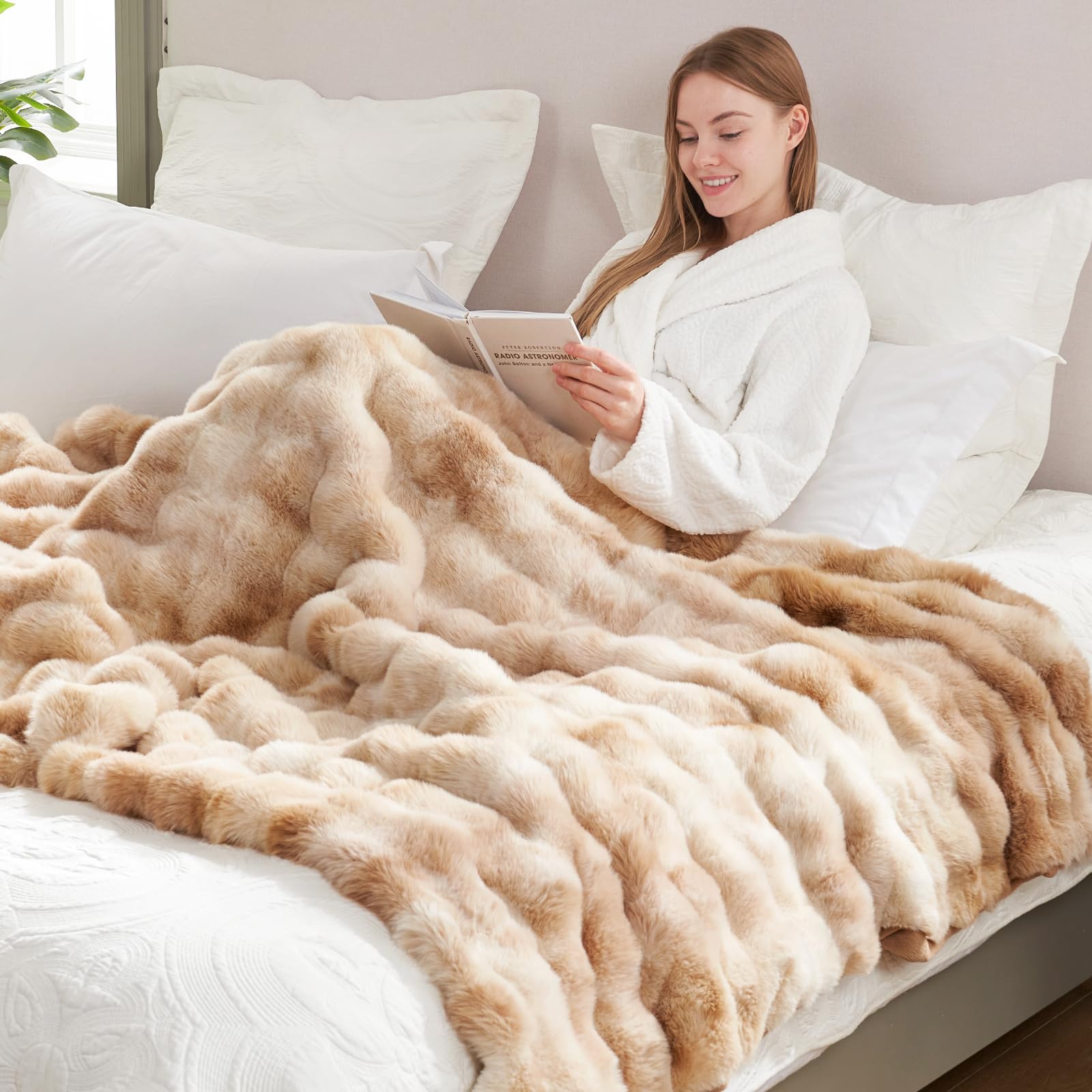 Cozy Bliss Faux Fur Throw Blanket for Couch, Fuzzy Soft Plush Thick Bubble Blanket for Sofa Bedroom Living Room,50 * 60 Inches Light Grey