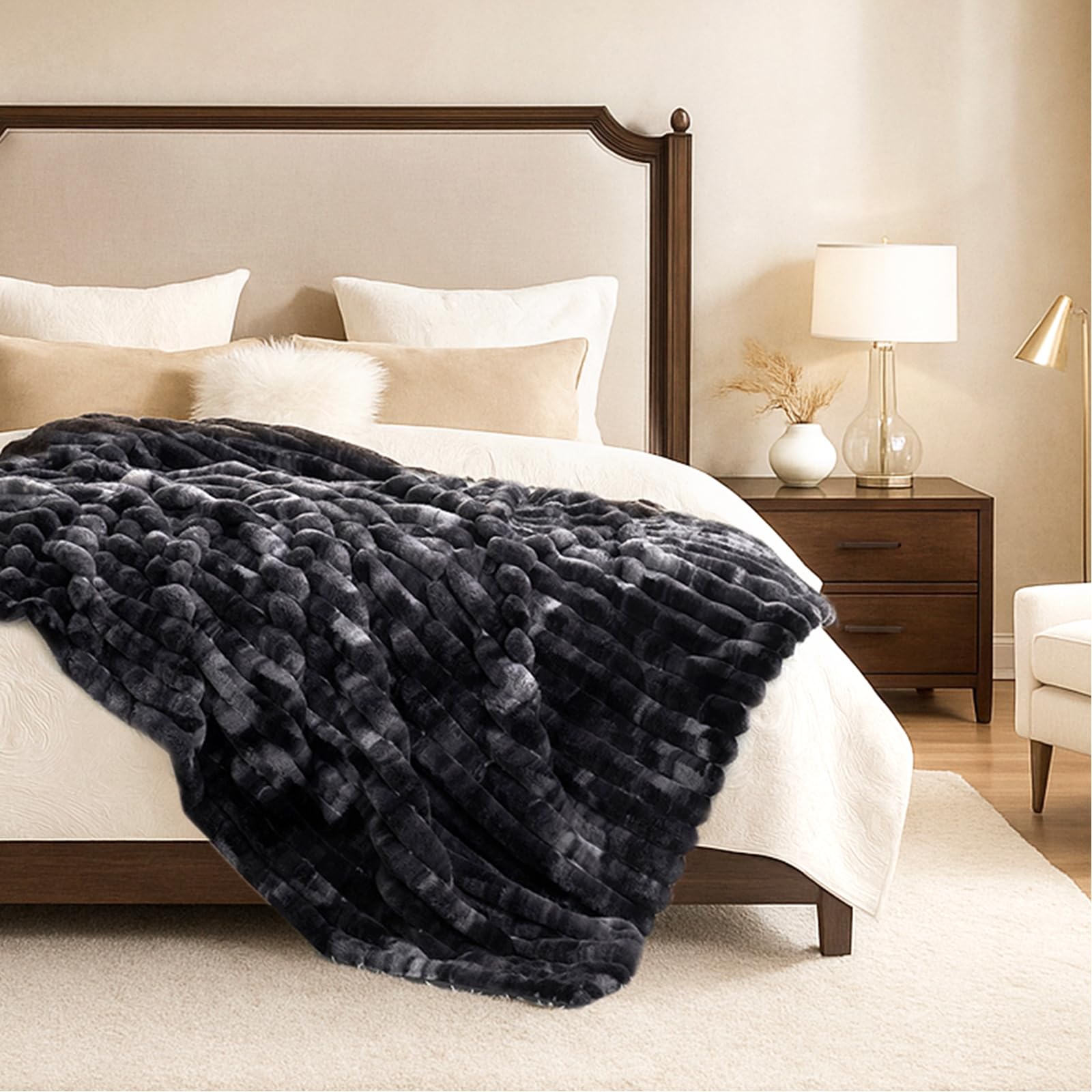 Cozy Bliss Faux Fur Throw Blanket for Couch, Cozy Warm Plush Striped Blanket for Sofa Bedroom Living Room, 60 * 80 Inches Cream White
