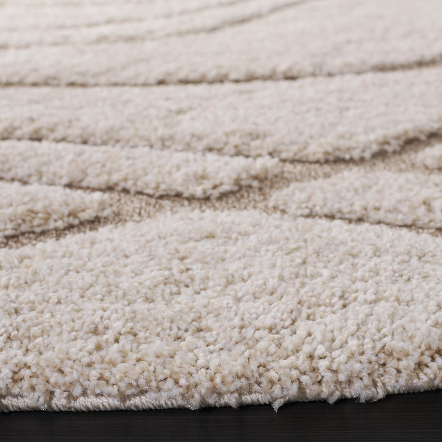 SAFAVIEH Florida Shag Collection Area Rug - 5'3" x 7'6", Cream & Beige, Non-Shedding & Easy Care, 1.2-inch Thick Ideal for High Traffic Areas in Living Room, Bedroom (SG471-1113)
