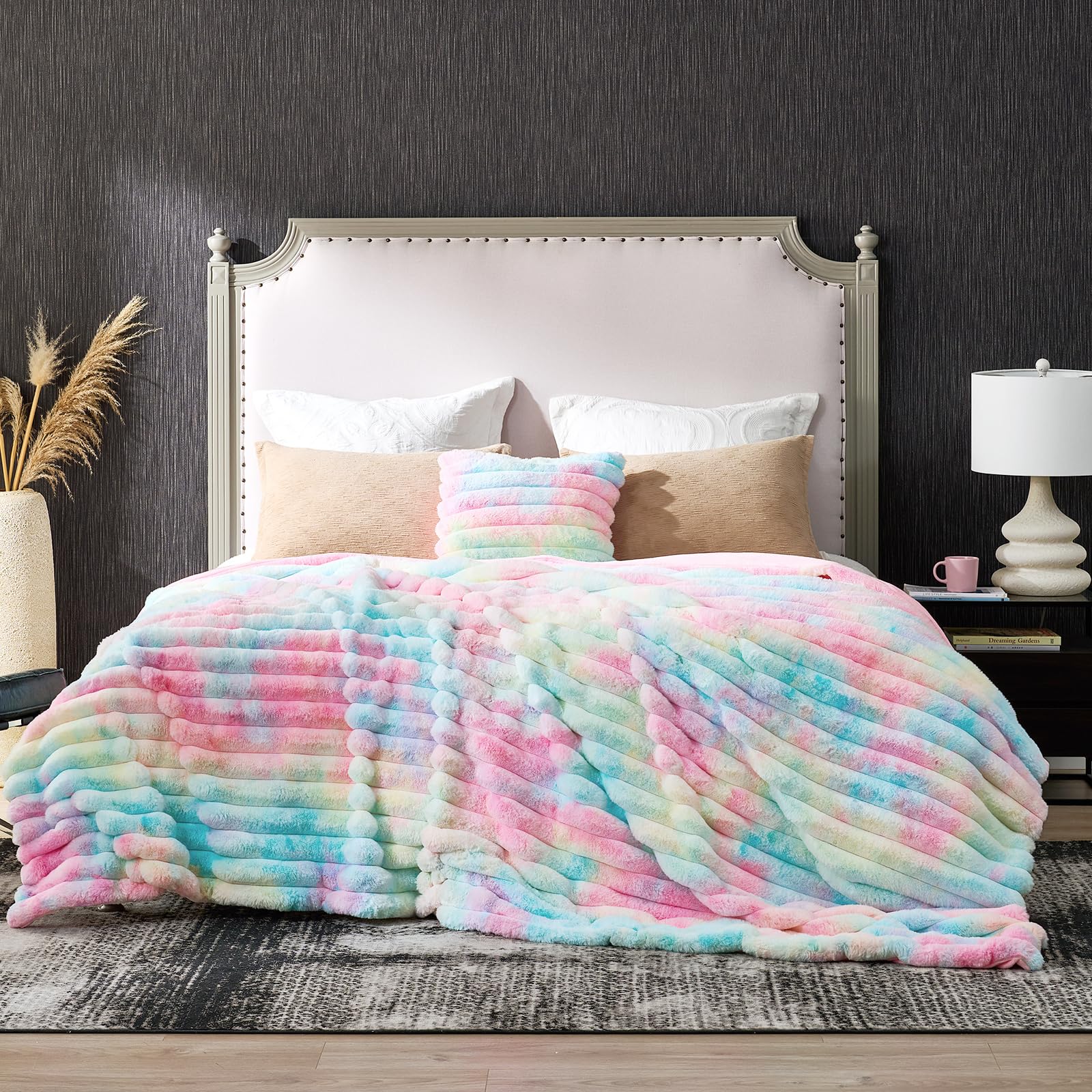 Cozy Bliss Faux Fur Throw Blanket for Couch, Cozy Warm Plush Striped Blanket for Sofa Bedroom Living Room, 60 * 80 Inches Cream White