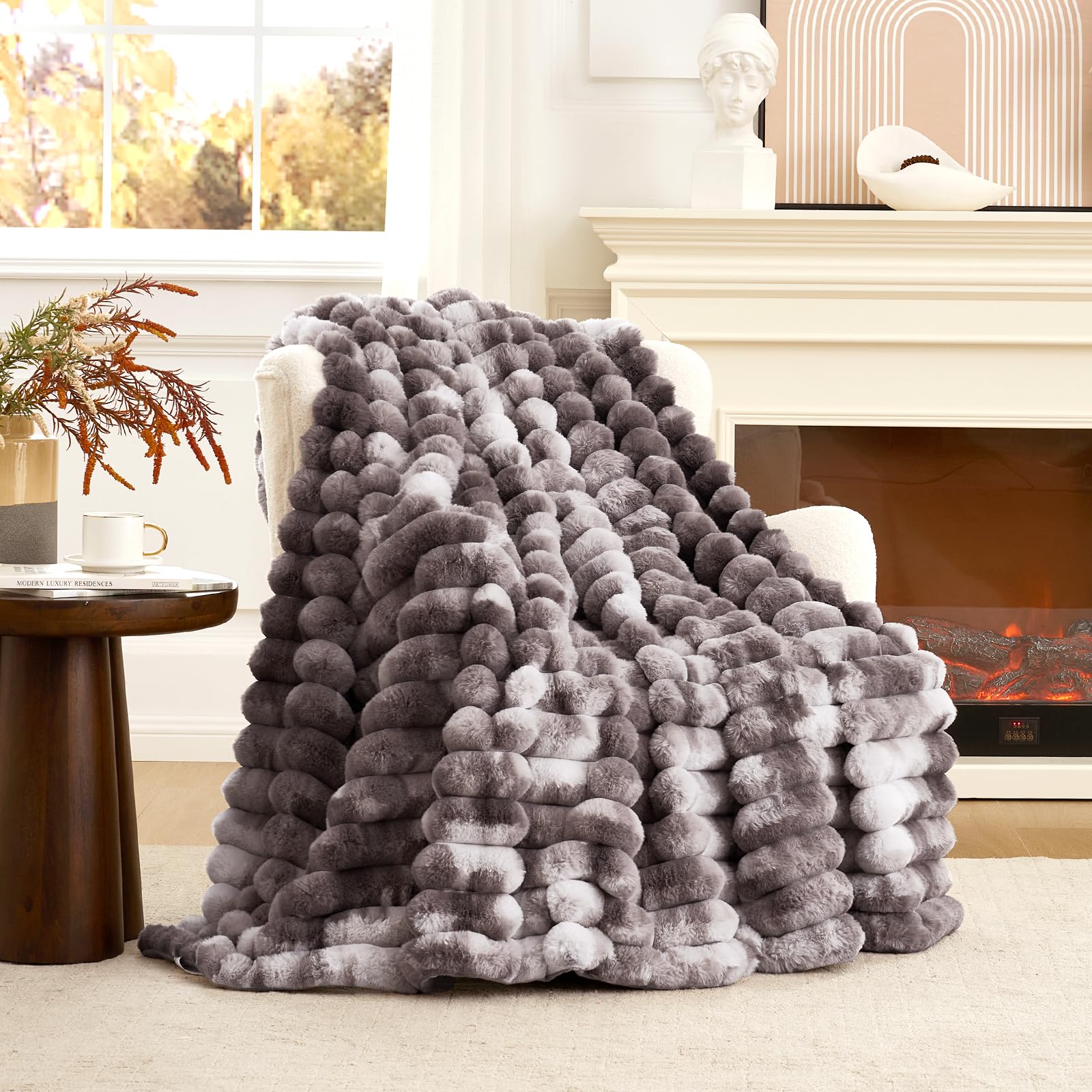 Cozy Bliss Faux Fur Throw Blanket for Couch, Cozy Warm Plush Striped Blanket for Sofa Bedroom Living Room, 60 * 80 Inches Cream White