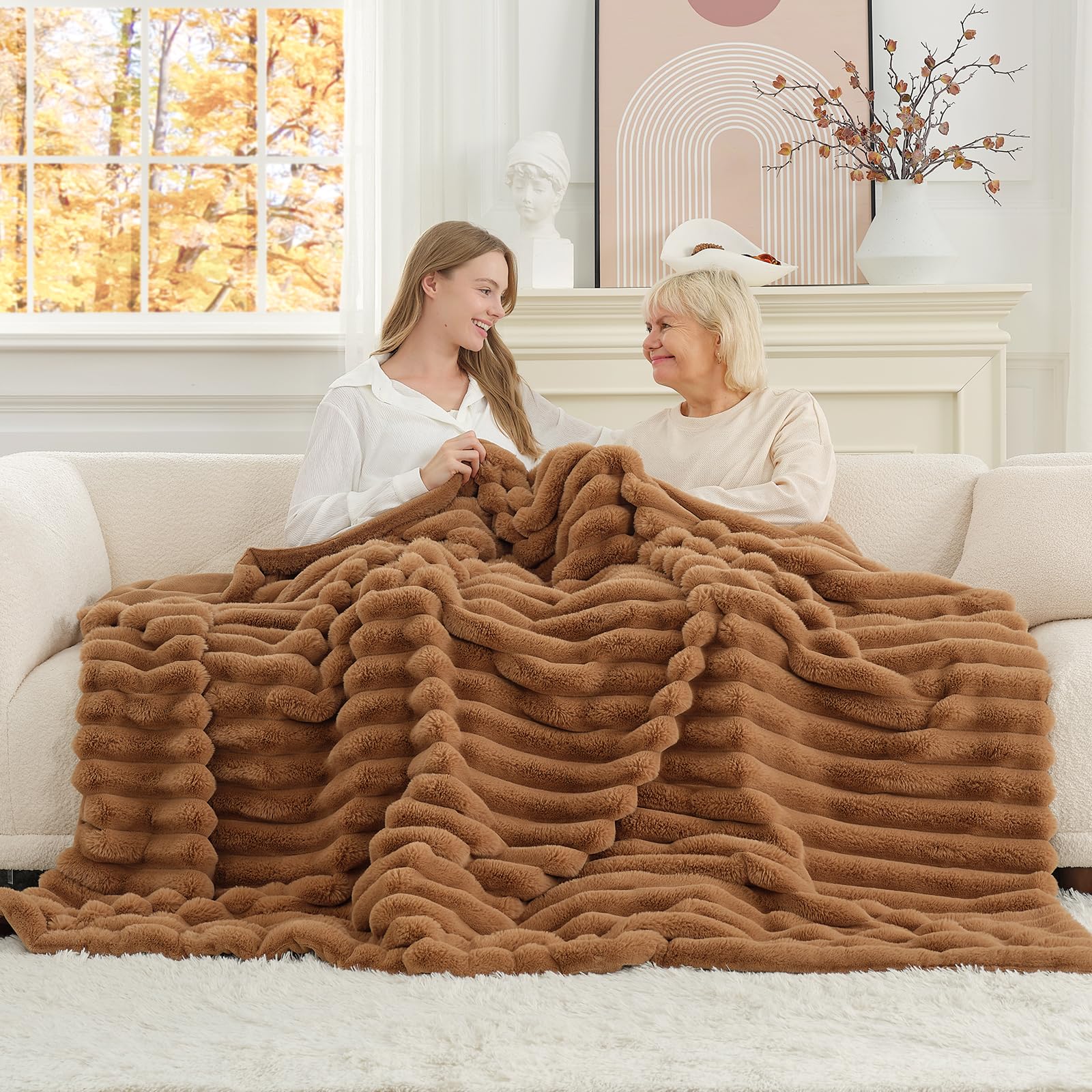 Cozy Bliss Faux Fur Throw Blanket for Couch, Cozy Warm Plush Striped Blanket for Sofa Bedroom Living Room, 60 * 80 Inches Cream White