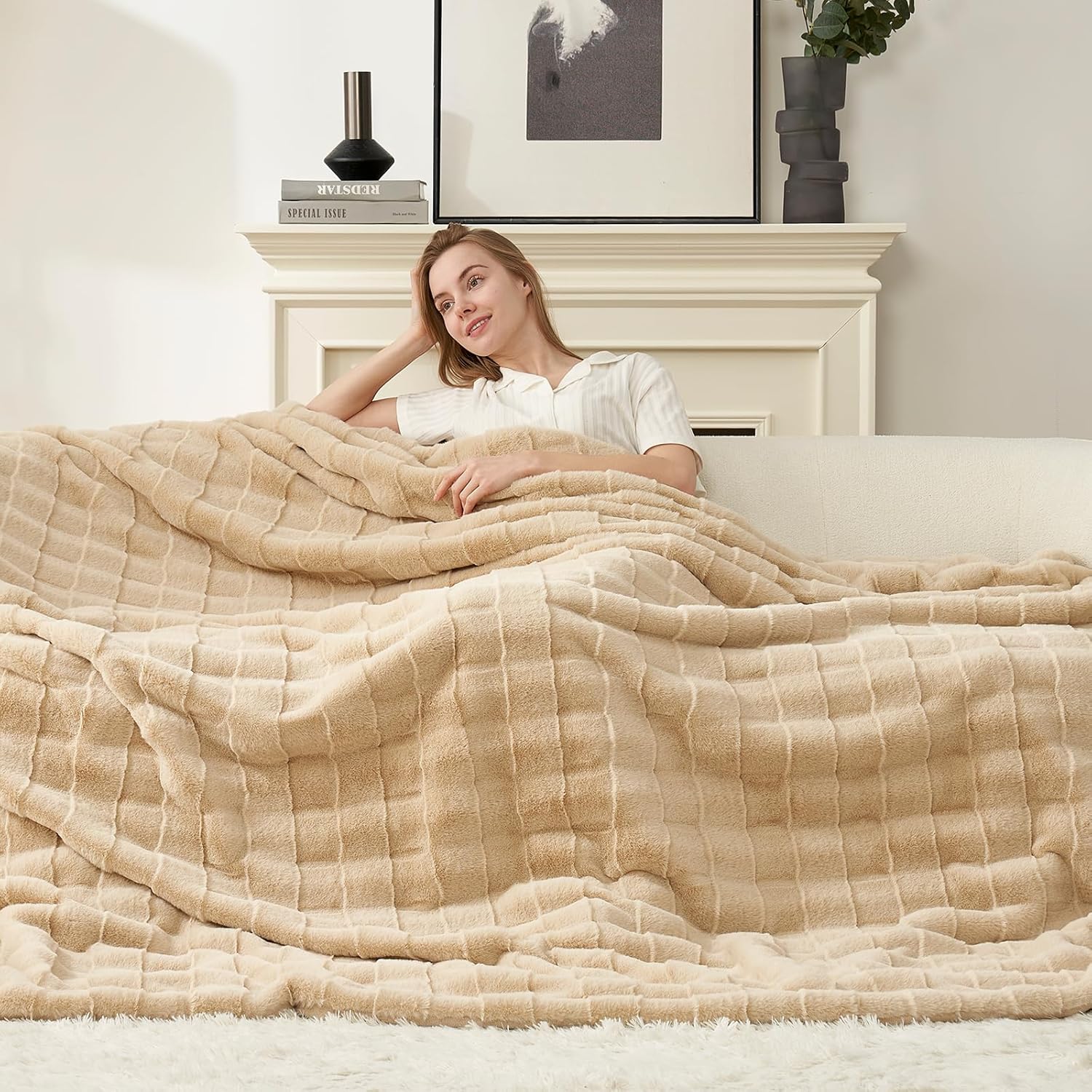 Cozy Bliss Fluffy Faux Fur Throw Blanket for Couch,Warm Cozy Soft Beige Throw Blankets for Sofa Bed Living Room,50x60 Inches