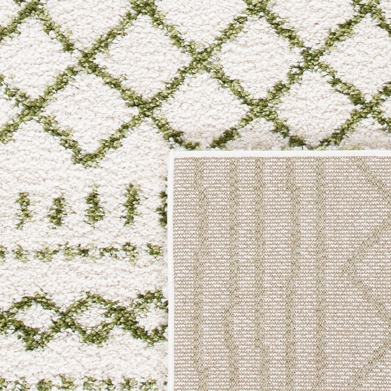 SAFAVIEH Arizona Shag Collection Area Rug - 6'7" x 9'2", Ivory & Beige, Moroccan Boho Design, Non-Shedding & Easy to Clean, Ideal for Living Room, Bedroom, Dining Space (ASG741A)