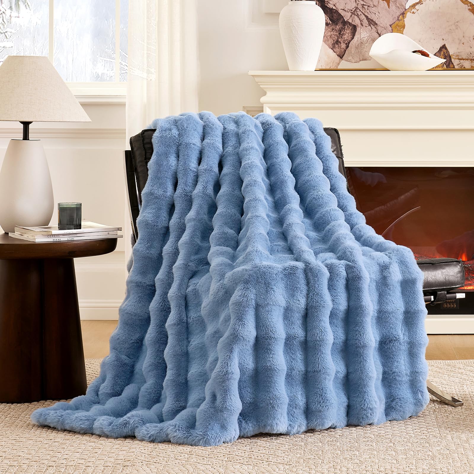 Cozy Bliss Faux Fur Throw Blanket for Couch, Fuzzy Soft Plush Thick Bubble Blanket for Sofa Bedroom Living Room,50 * 60 Inches Light Grey