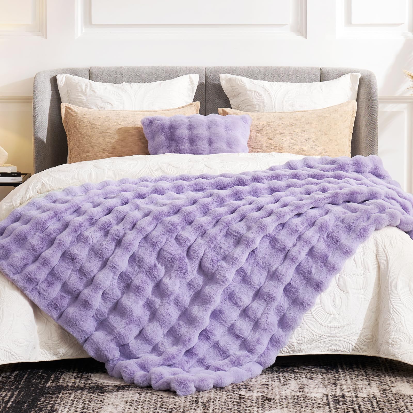 Cozy Bliss Faux Fur Throw Blanket for Couch, Fuzzy Soft Plush Thick Bubble Blanket for Sofa Bedroom Living Room,50 * 60 Inches Light Grey