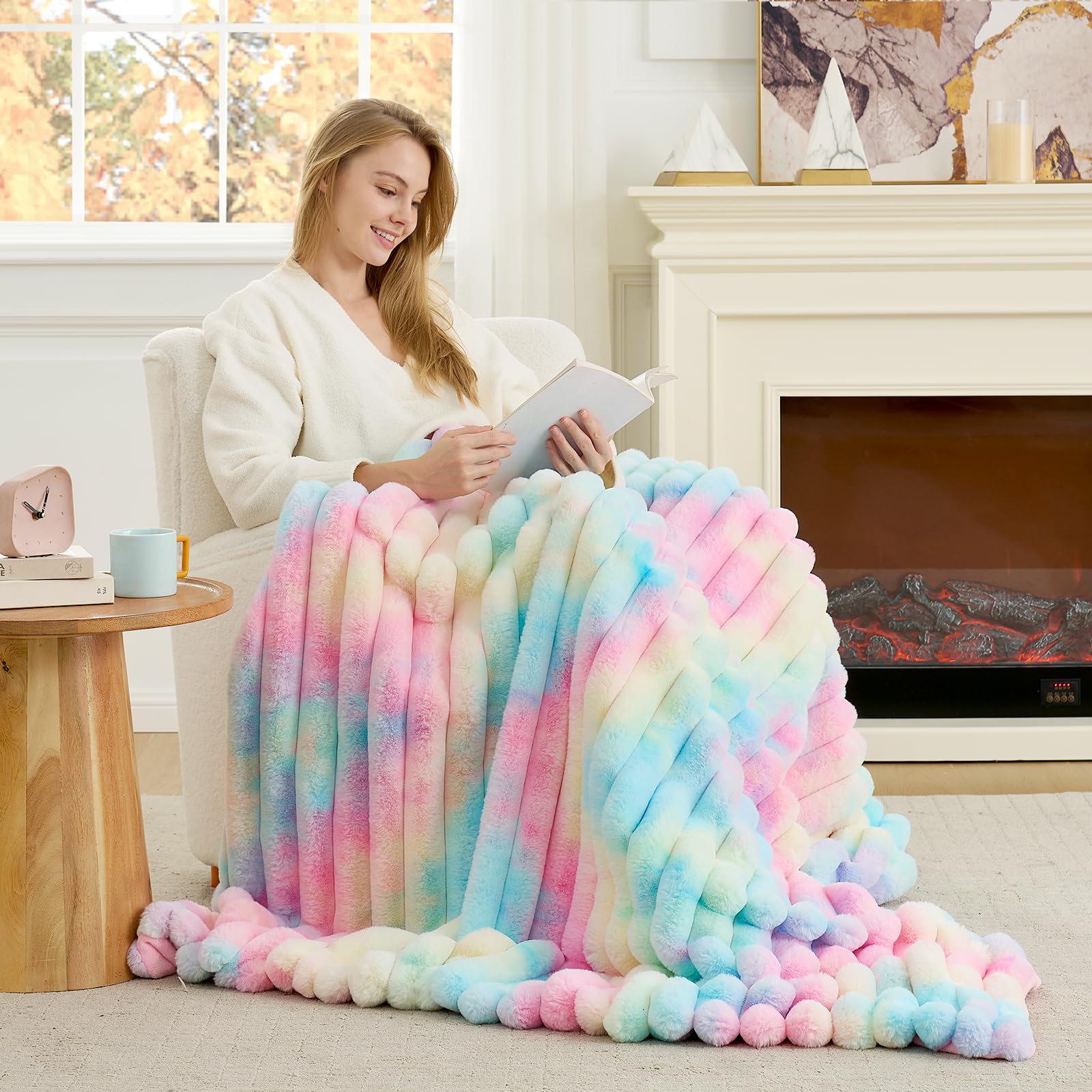 Cozy Bliss Faux Fur Throw Blanket for Couch, Cozy Warm Plush Striped Blanket for Sofa Bedroom Living Room, 60 * 80 Inches Cream White