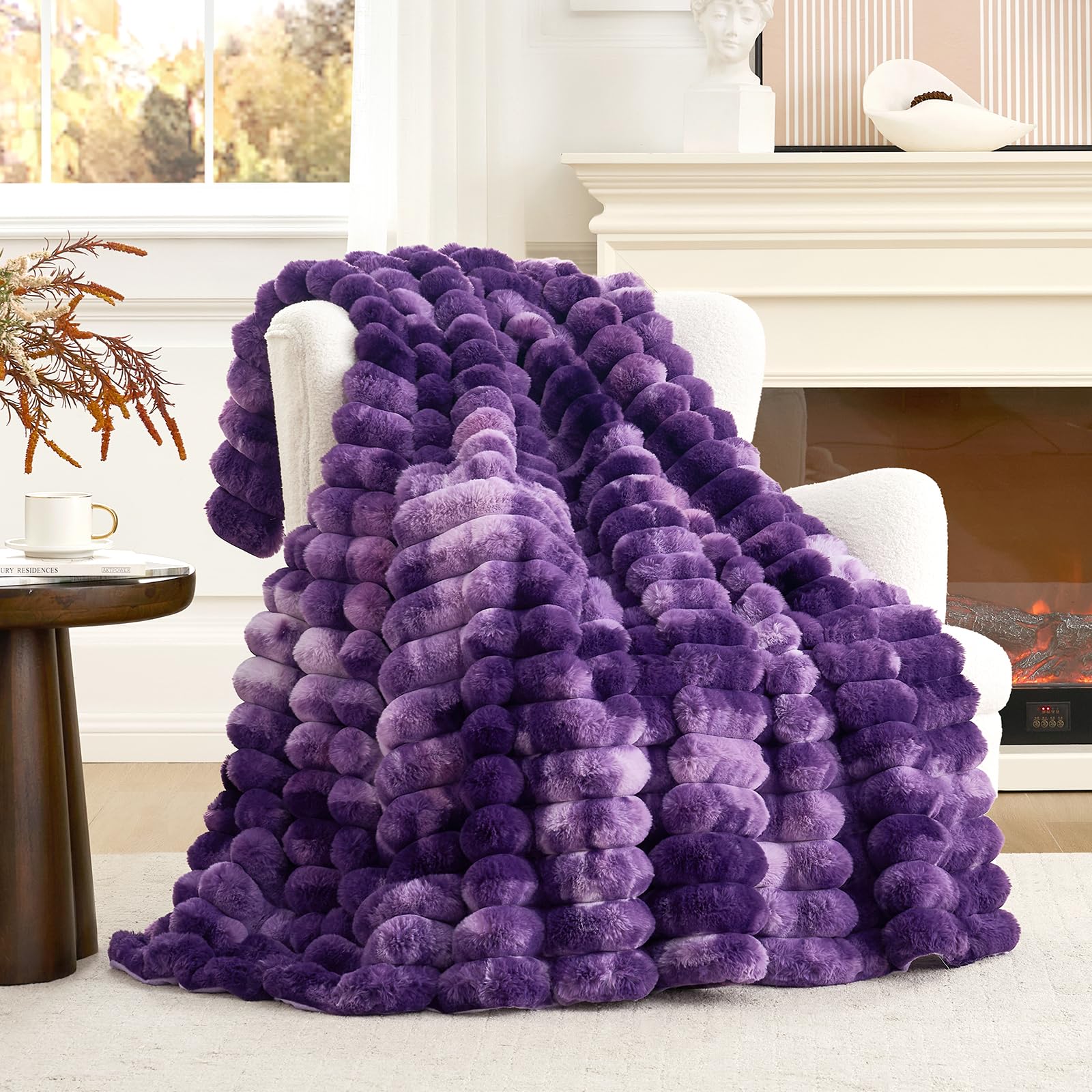 Cozy Bliss Faux Fur Throw Blanket for Couch, Cozy Warm Plush Striped Blanket for Sofa Bedroom Living Room, 60 * 80 Inches Cream White