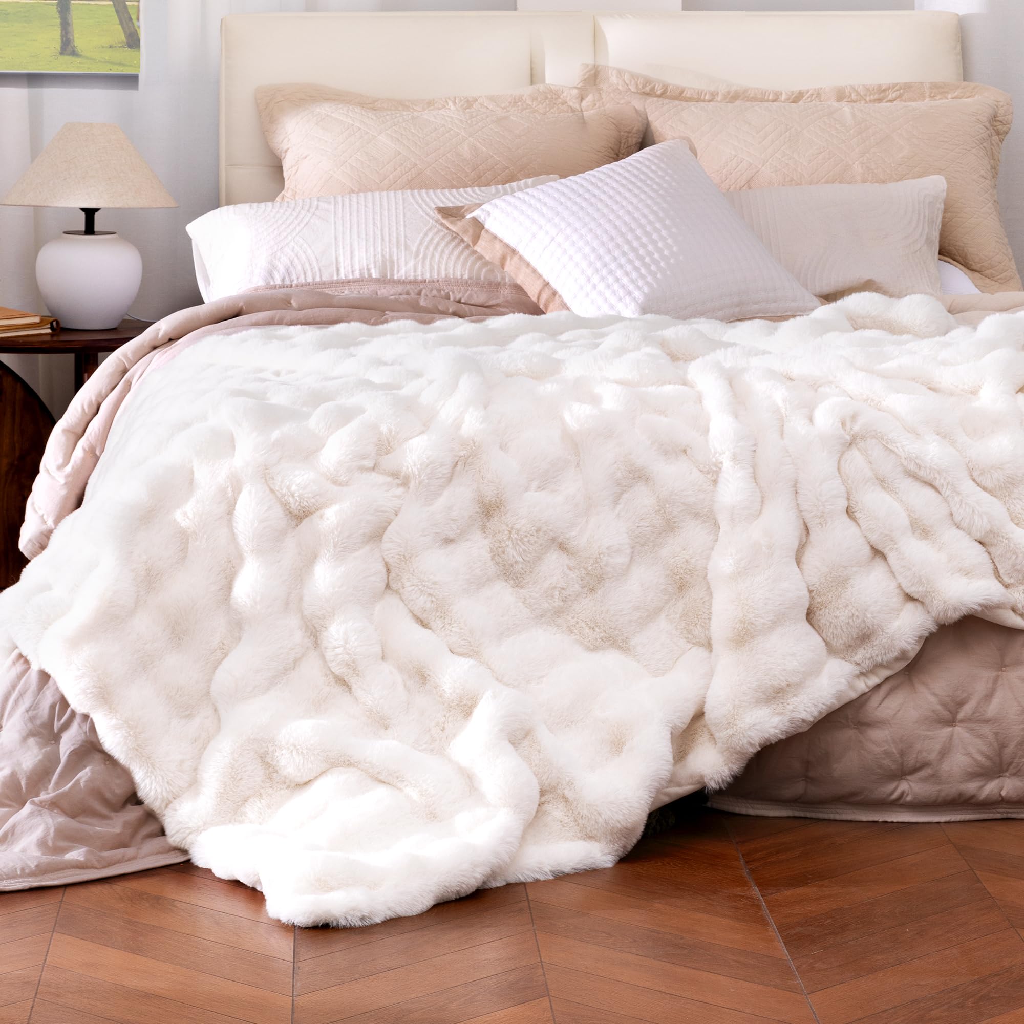 Ultra Soft Cozy Faux Fur Throw Blanket-Fuzzy Plush Thick Bubble Blanket, Fluffy Blanket for Couch, Sofa, Bedroom, and Living Room, 50x60 Inches, Dark Grey Taupe