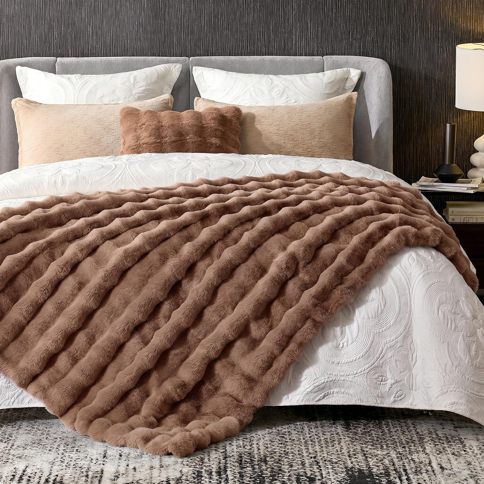 Cozy Bliss Faux Fur Throw Blanket for Couch, Fuzzy Soft Plush Thick Bubble Blanket for Sofa Bedroom Living Room,50 * 60 Inches Light Grey