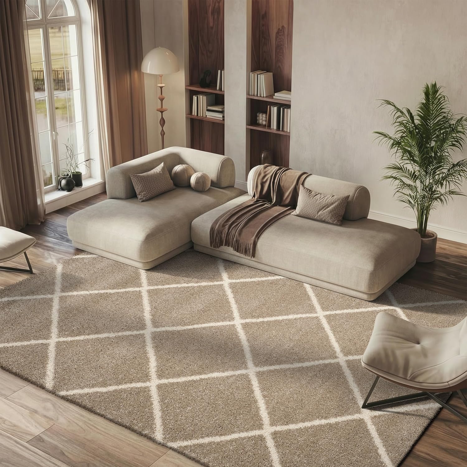 SAFAVIEH Hudson Shag Collection Area Rug - 5'3" x 7'6", Beige & Ivory, Modern Trellis Design, Non-Shedding & Easy Care, 2-inch Thick Ideal for High Traffic Areas in Living Room, Bedroom (SGH281S)