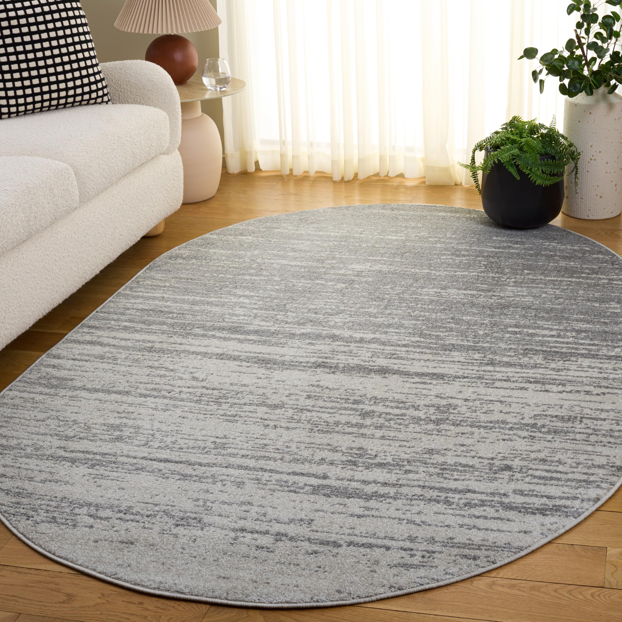 SAFAVIEH Area Rug 8x10 - Adirondack Collection - Large - Champagne & Cream, Modern Ombre Design, Non Shedding & Easy to Clean, Ideal for Living Room, Bedroom, Office, Dining Space (ADR113W)