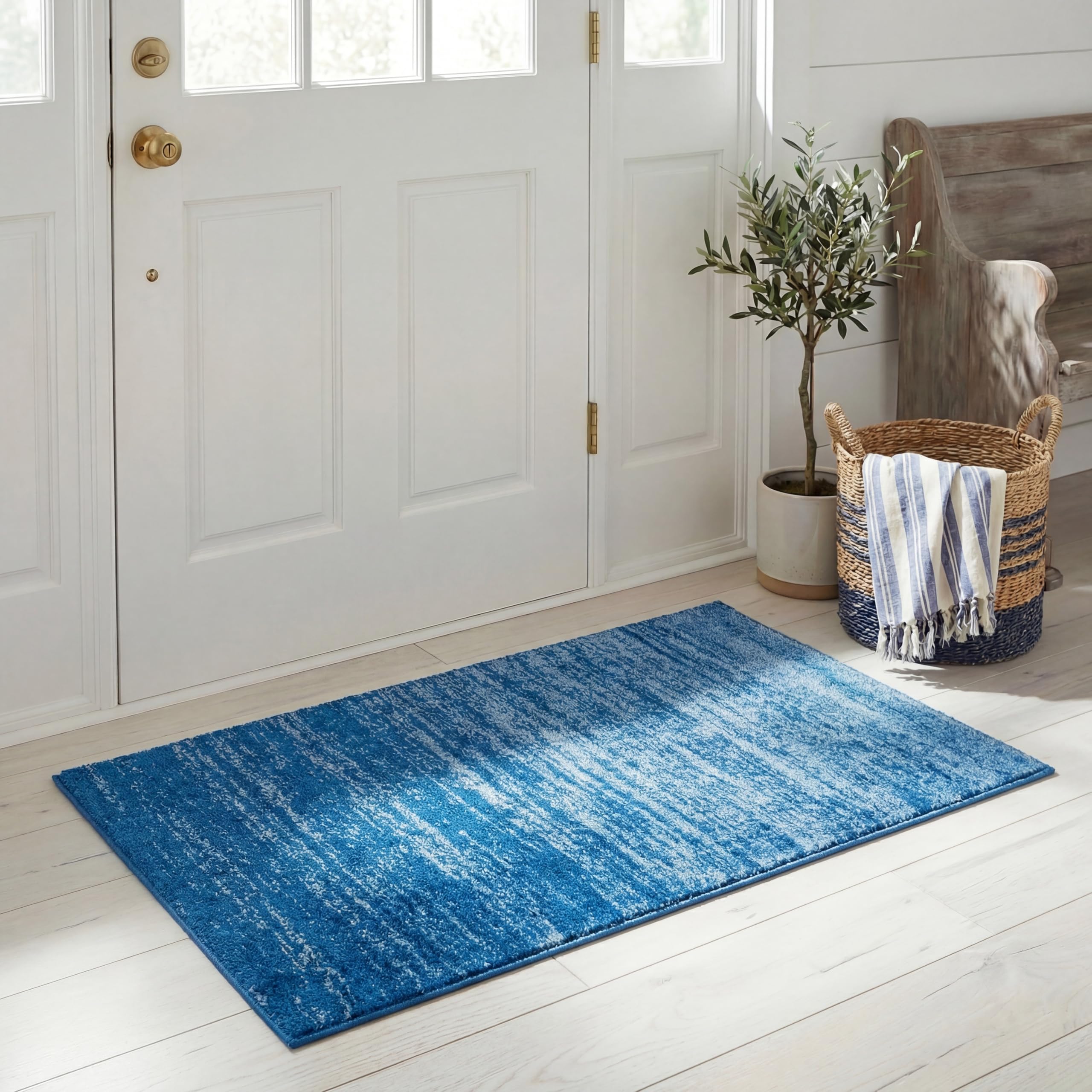 SAFAVIEH Area Rug 8x10 - Adirondack Collection - Large - Champagne & Cream, Modern Ombre Design, Non Shedding & Easy to Clean, Ideal for Living Room, Bedroom, Office, Dining Space (ADR113W)