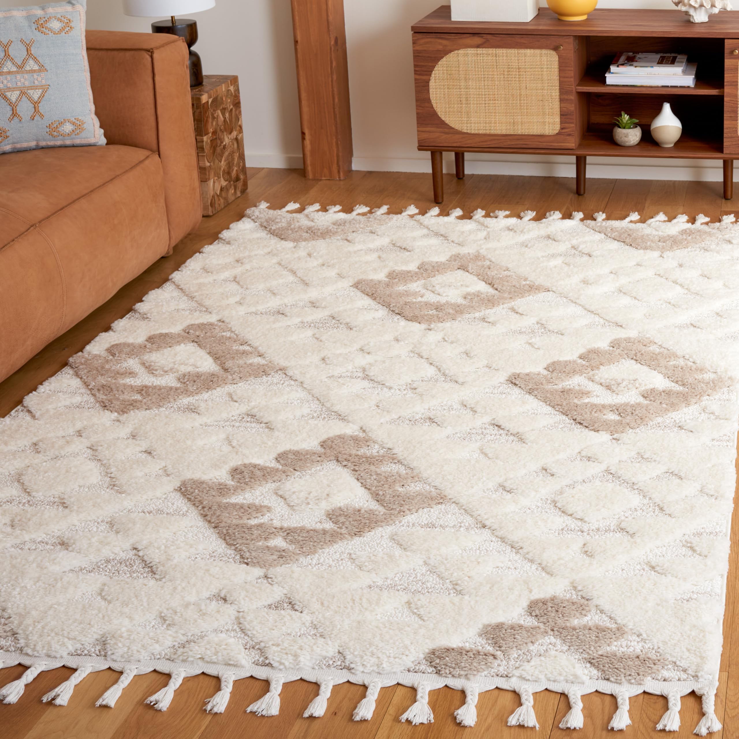 SAFAVIEH Moroccan Tassel Shag Collection Area Rug - 5'3" x 7'6", Ivory, Non-Shedding & Easy to Clean, Plush High-Low Texture, Ideal for Living Room, Bedroom, Dining Space (MTS688C)