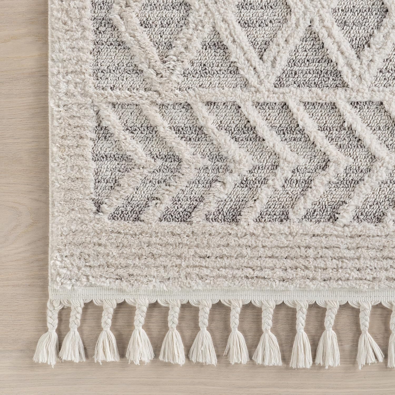 nuLOOM 4x6 Ansley Moroccan Tassel Area Rug, Light Grey, High-Low Textured Bohemian Design, Plush High Pile, Stain Resistant, For Bedroom, Living Room, Hallway, Entryway