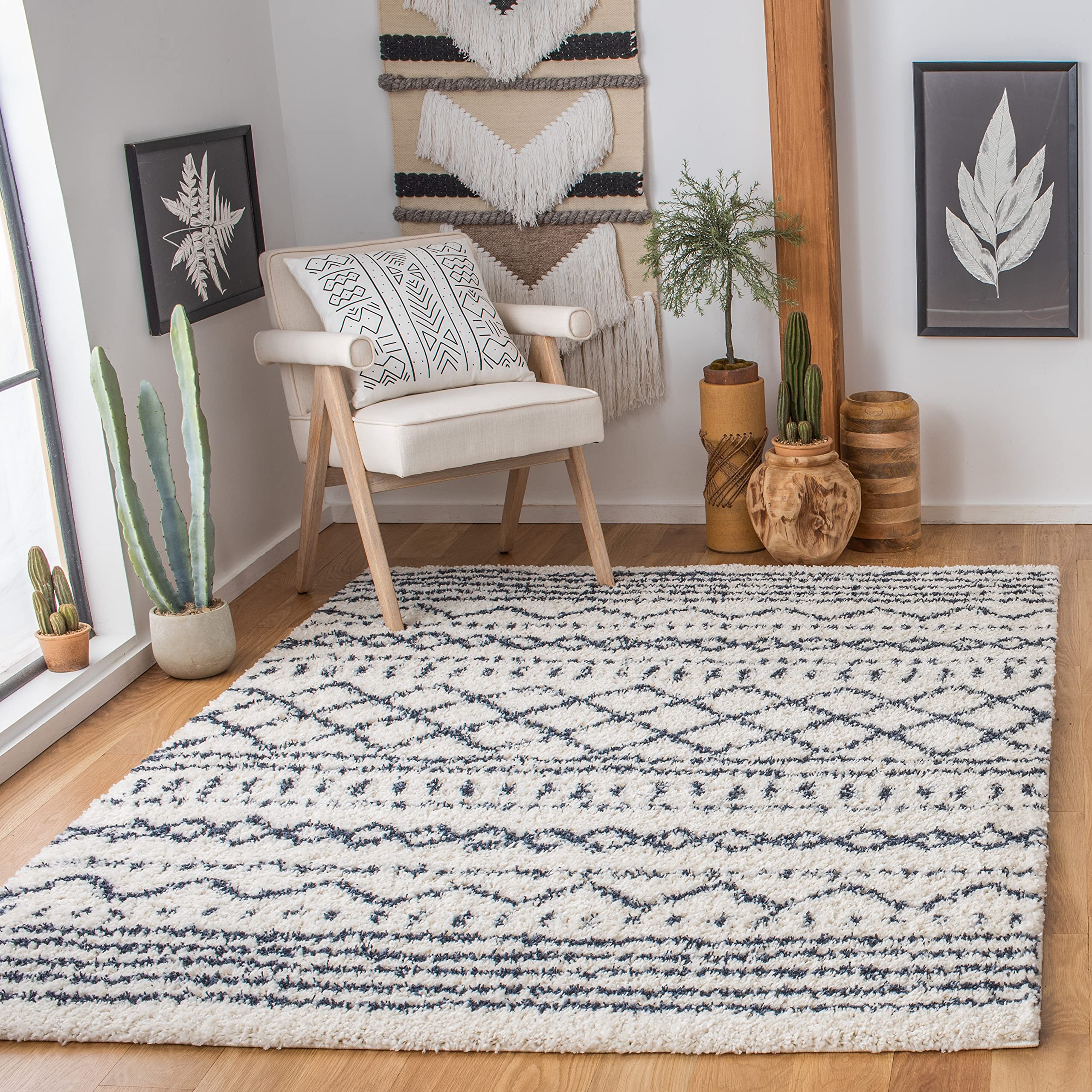 SAFAVIEH Arizona Shag Collection Area Rug - 6'7" x 9'2", Ivory & Beige, Moroccan Boho Design, Non-Shedding & Easy to Clean, Ideal for Living Room, Bedroom, Dining Space (ASG741A)