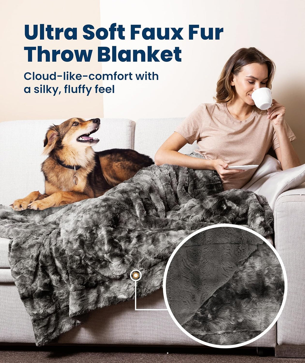 Everlasting Comfort Soft & Comfortable Gray Faux Fur Throw Blanket for Couch - (50"x65") Minky & Fluffy Fall Blankets & Throws, Plush Fuzzy Cover for Bed, Sofa & Living Room - Cozy Home Decor