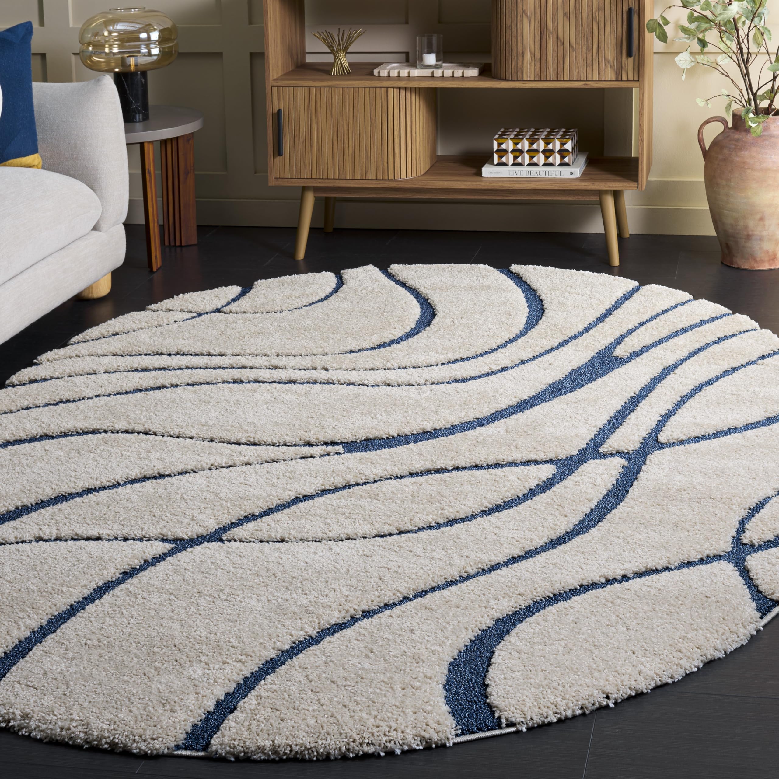 SAFAVIEH Florida Shag Collection Area Rug - 5'3" x 7'6", Cream & Beige, Non-Shedding & Easy Care, 1.2-inch Thick Ideal for High Traffic Areas in Living Room, Bedroom (SG471-1113)