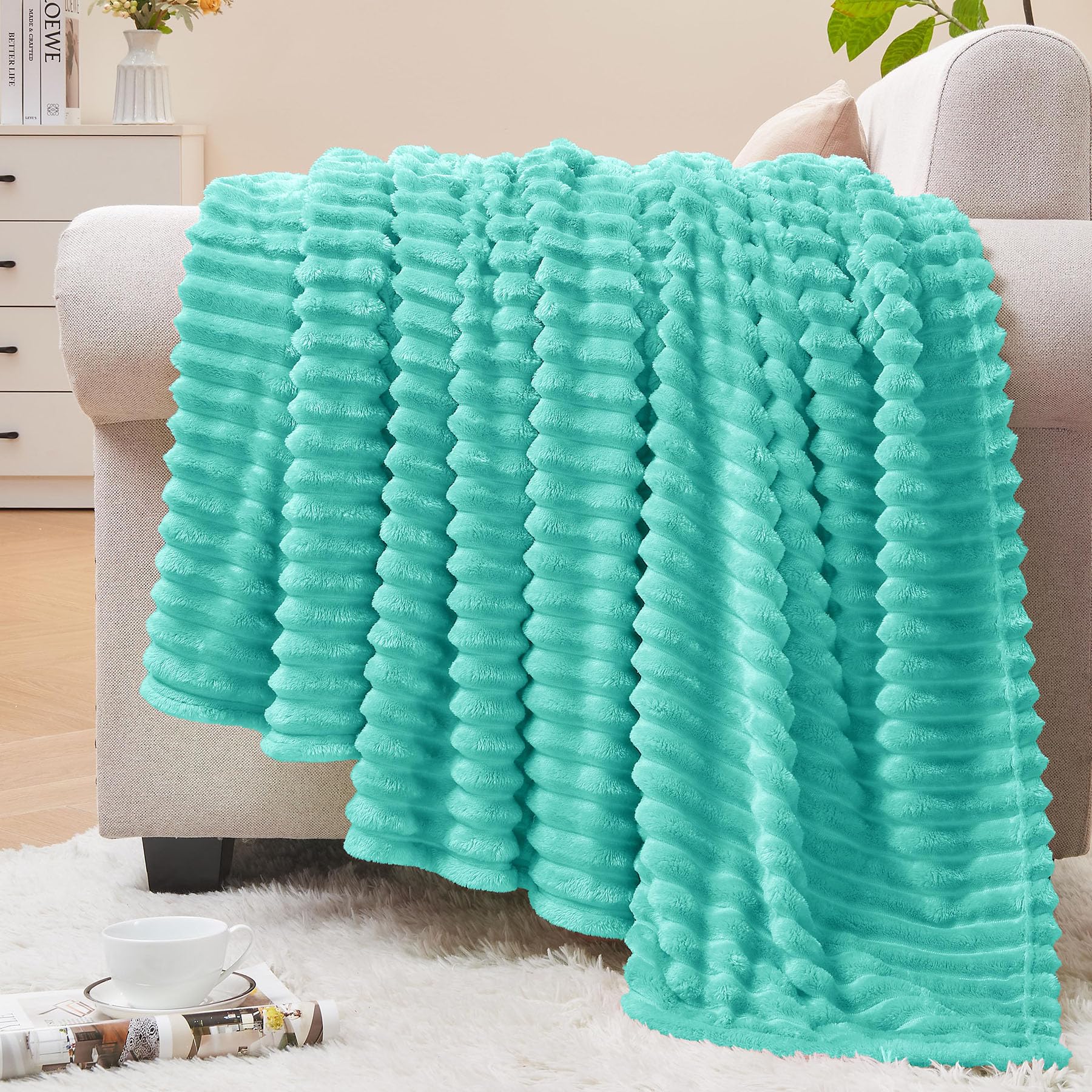BEDELITE Fleece Throw Blanket for Couch – 3D Ribbed Jacquard Soft and Warm Decorative Fuzzy Blanket – Cozy, Fluffy, Plush Lightweight Pink Throw Blankets for Bed, Sofa, 50x60 inches