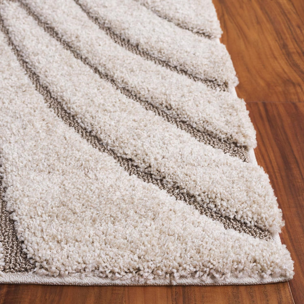SAFAVIEH Florida Shag Collection Area Rug - 5'3" x 7'6", Cream & Beige, Non-Shedding & Easy Care, 1.2-inch Thick Ideal for High Traffic Areas in Living Room, Bedroom (SG471-1113)