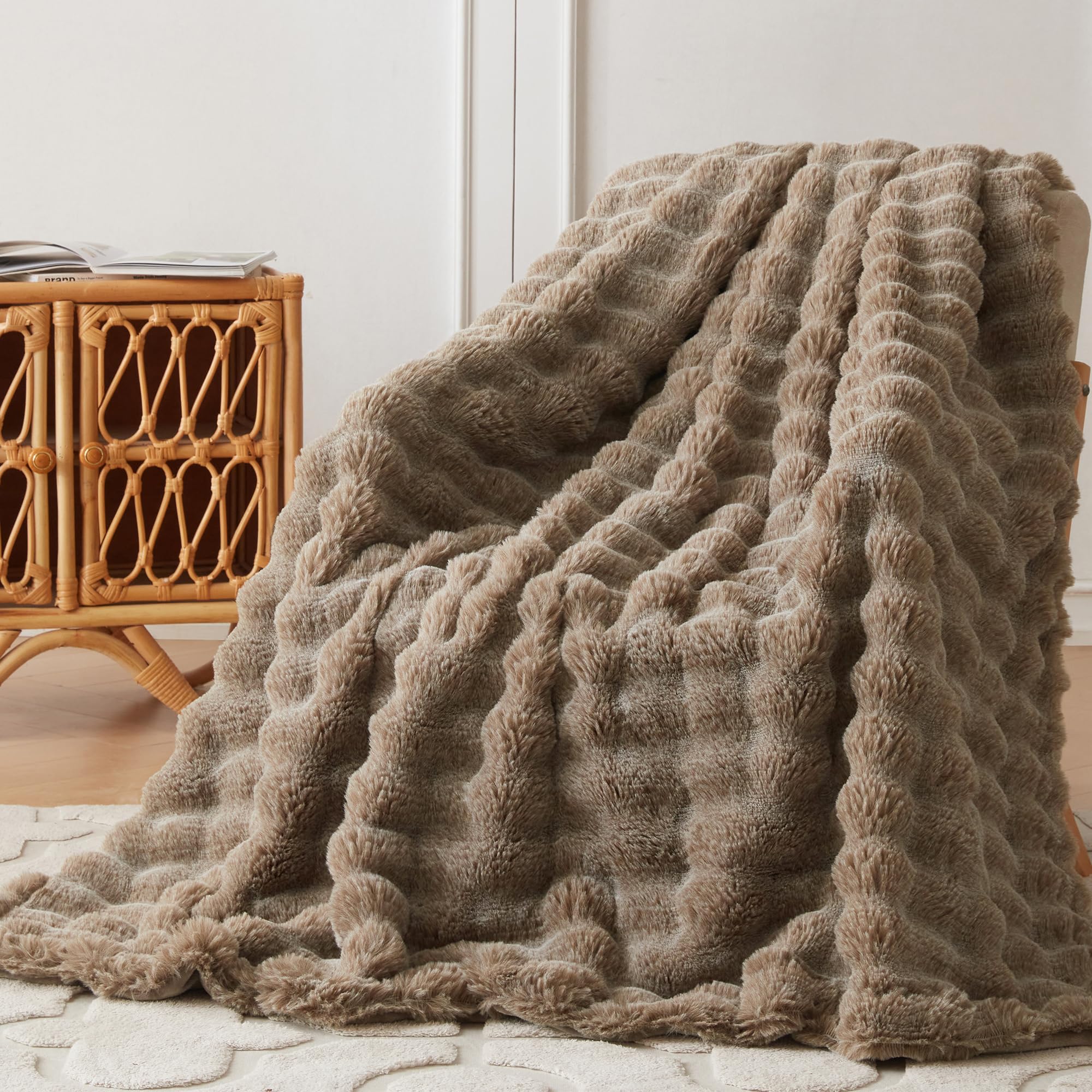 COOVA Faux Fur Throw Blanket for Couch, Cozy Soft and Fuzzy Plush Rabbit Fur Bubble Blanket for Sofa Bedroom Living Room, 60x80 Inches Tie Dye Brown