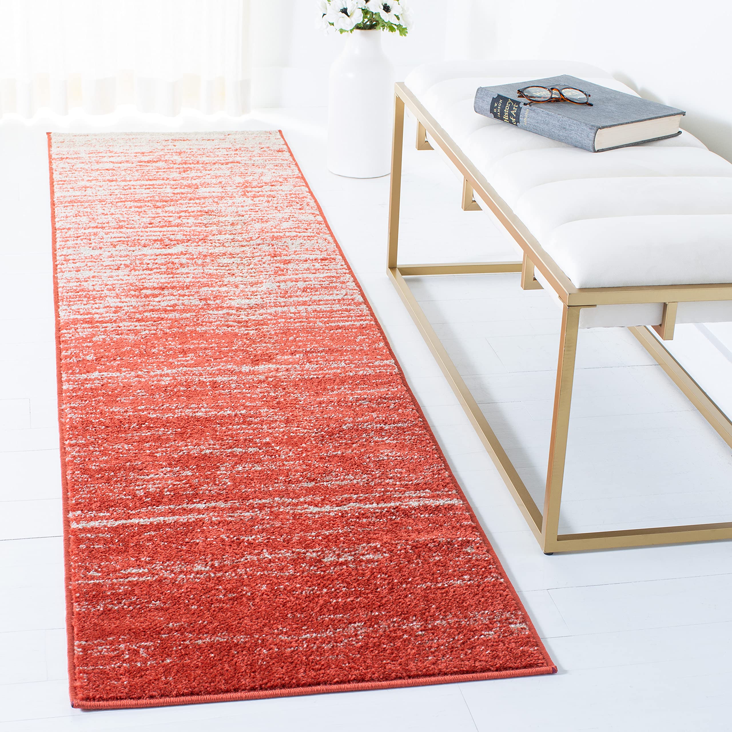 SAFAVIEH Area Rug 8x10 - Adirondack Collection - Large - Champagne & Cream, Modern Ombre Design, Non Shedding & Easy to Clean, Ideal for Living Room, Bedroom, Office, Dining Space (ADR113W)