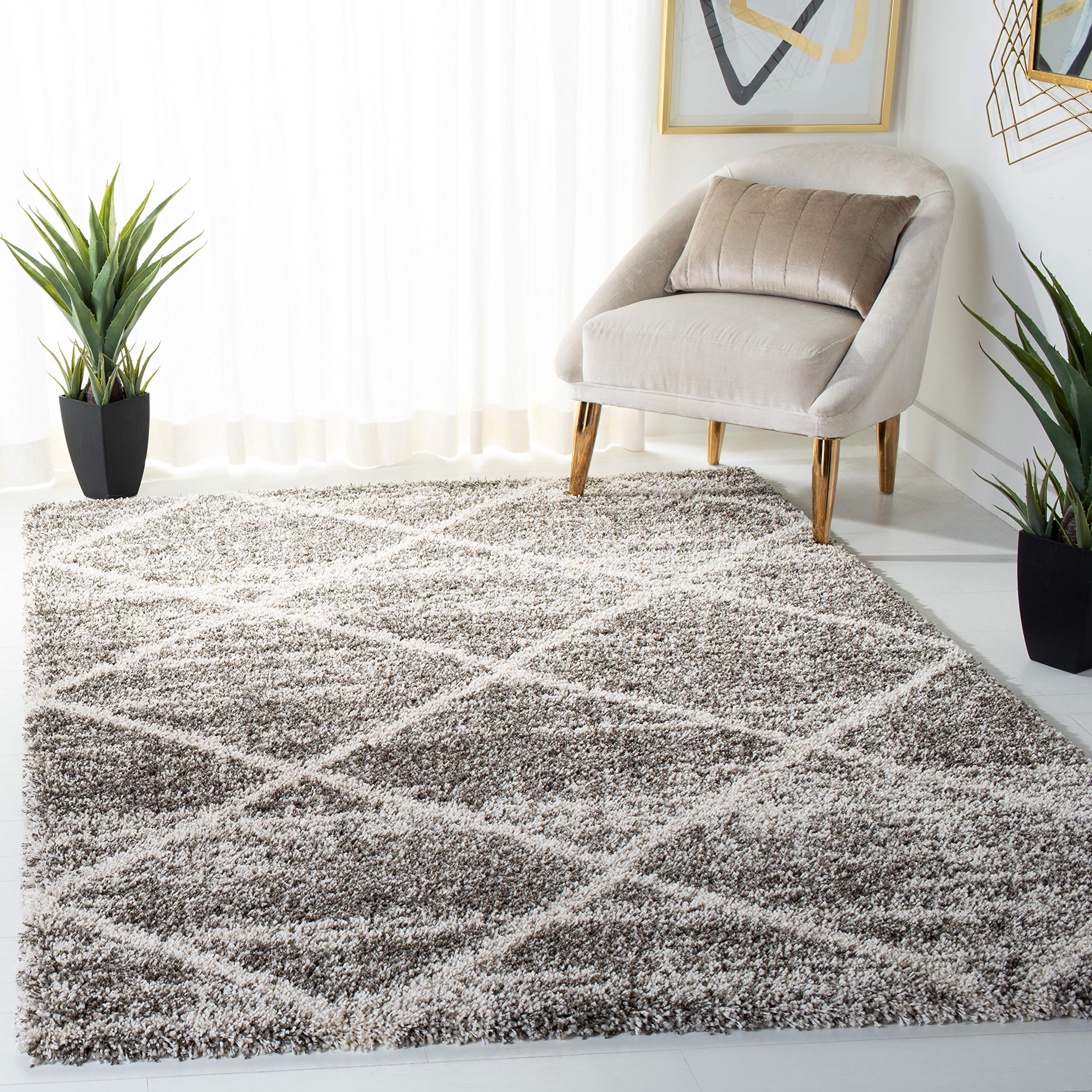 SAFAVIEH Hudson Shag Collection Area Rug - 5'3" x 7'6", Beige & Ivory, Modern Trellis Design, Non-Shedding & Easy Care, 2-inch Thick Ideal for High Traffic Areas in Living Room, Bedroom (SGH281S)