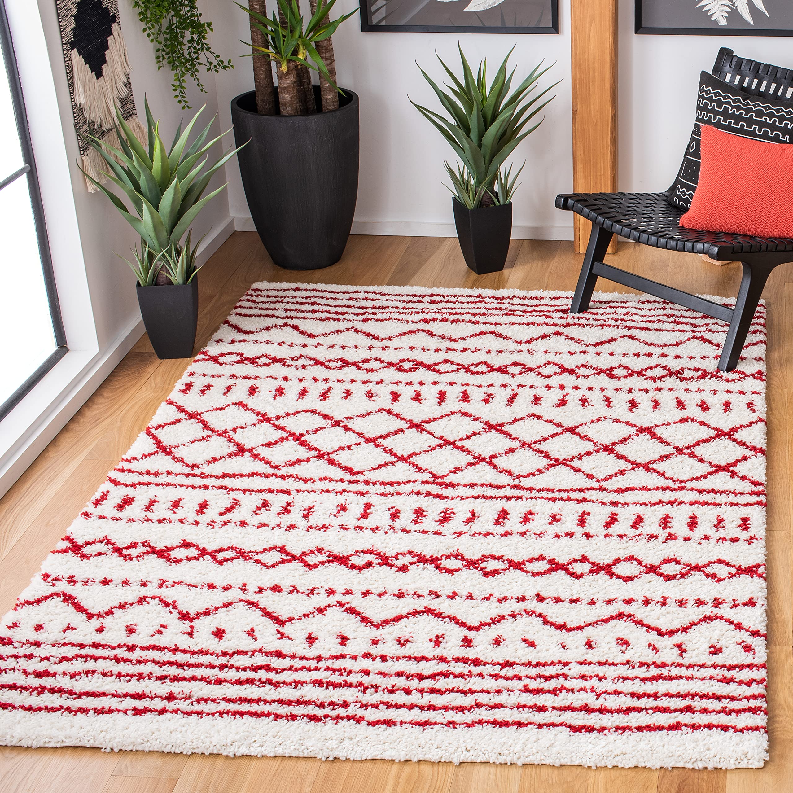 SAFAVIEH Arizona Shag Collection Area Rug - 6'7" x 9'2", Ivory & Beige, Moroccan Boho Design, Non-Shedding & Easy to Clean, Ideal for Living Room, Bedroom, Dining Space (ASG741A)