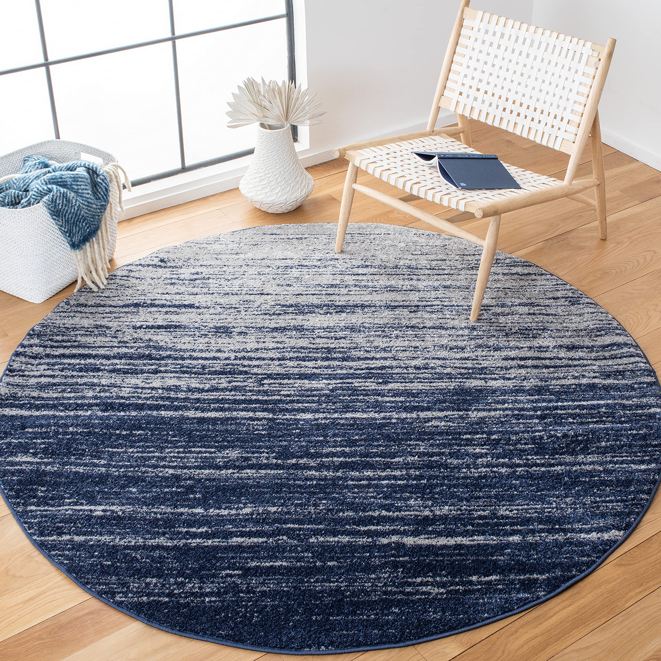 SAFAVIEH Area Rug 8x10 - Adirondack Collection - Large - Champagne & Cream, Modern Ombre Design, Non Shedding & Easy to Clean, Ideal for Living Room, Bedroom, Office, Dining Space (ADR113W)