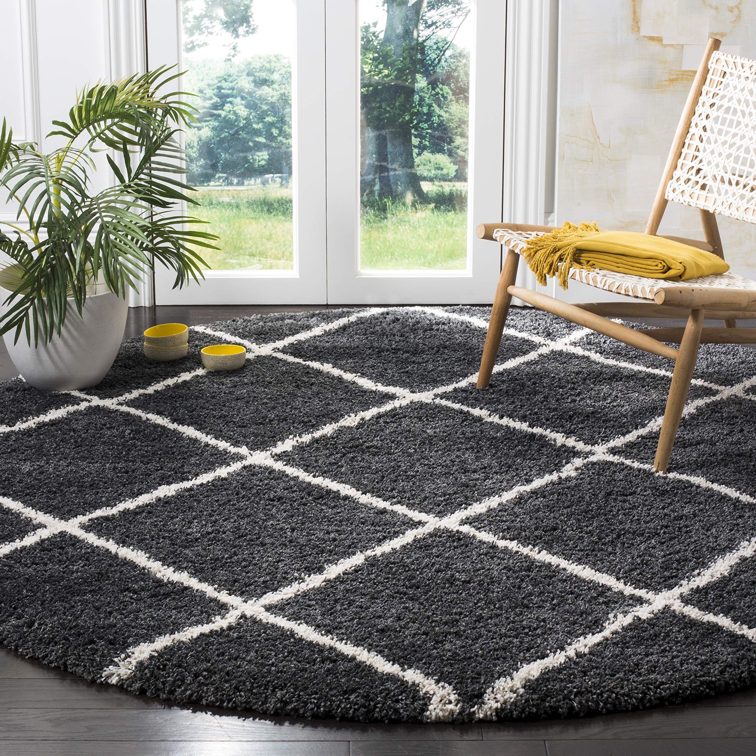 SAFAVIEH Hudson Shag Collection Area Rug - 5'3" x 7'6", Beige & Ivory, Modern Trellis Design, Non-Shedding & Easy Care, 2-inch Thick Ideal for High Traffic Areas in Living Room, Bedroom (SGH281S)