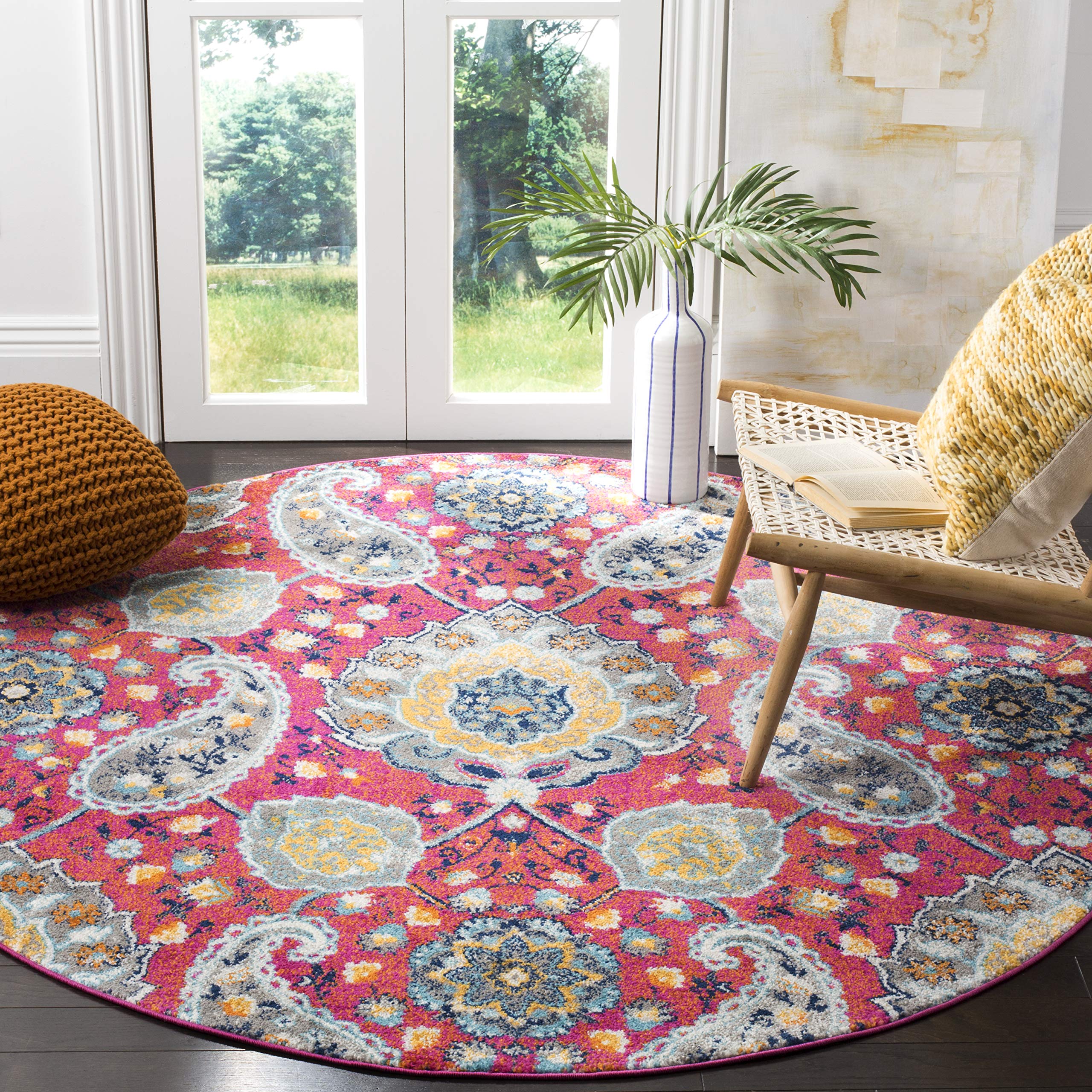 SAFAVIEH Madison Collection Area Rug - 5'3" x 7'6", Cream & Light Grey, Boho Chic Glam Paisley Design, Non-Shedding & Easy Care, Ideal for High Traffic Areas in Living Room, Bedroom (MAD600C)