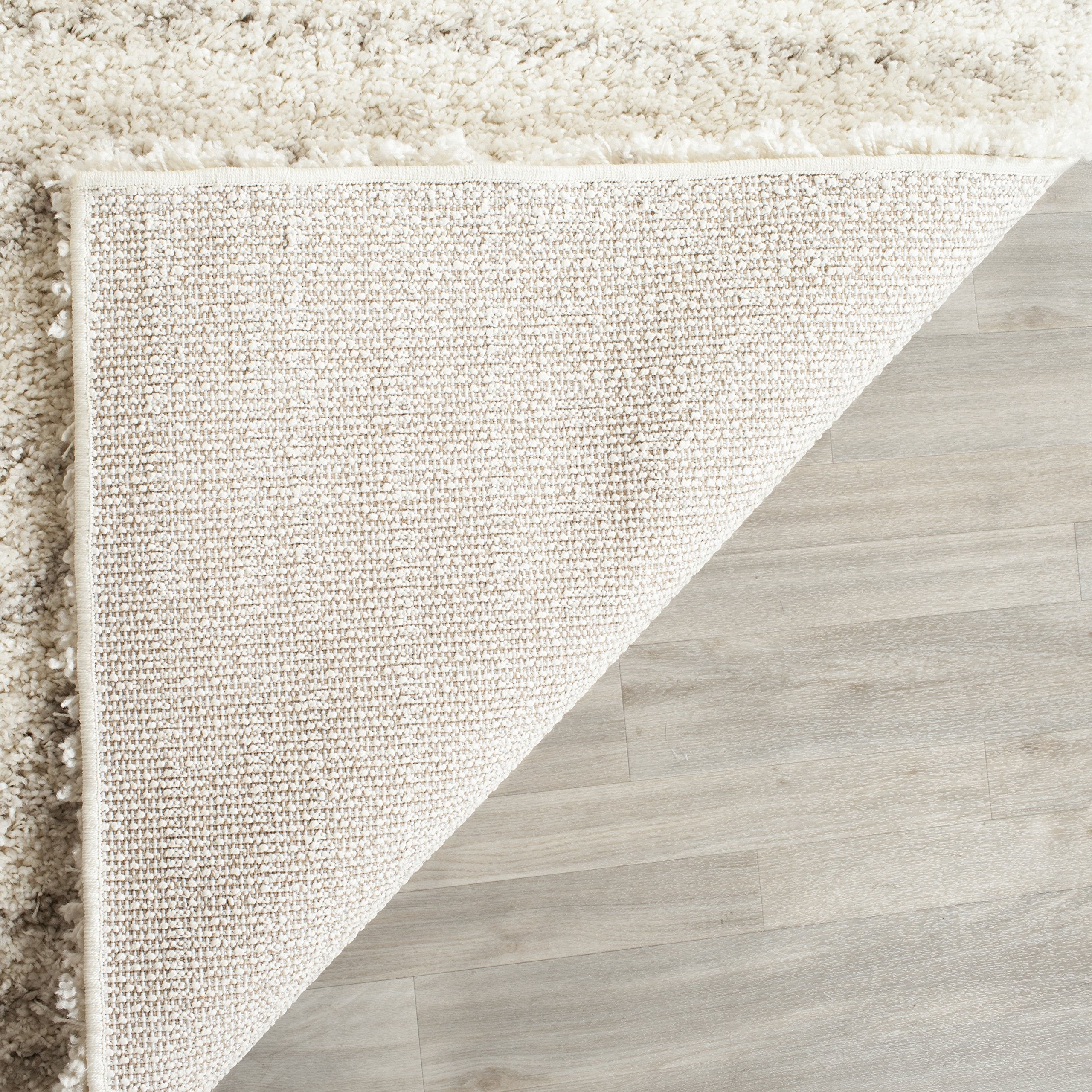SAFAVIEH Arizona Shag Collection Area Rug - 6'7" x 9'2", Ivory & Beige, Moroccan Boho Design, Non-Shedding & Easy to Clean, Ideal for Living Room, Bedroom, Dining Space (ASG741A)