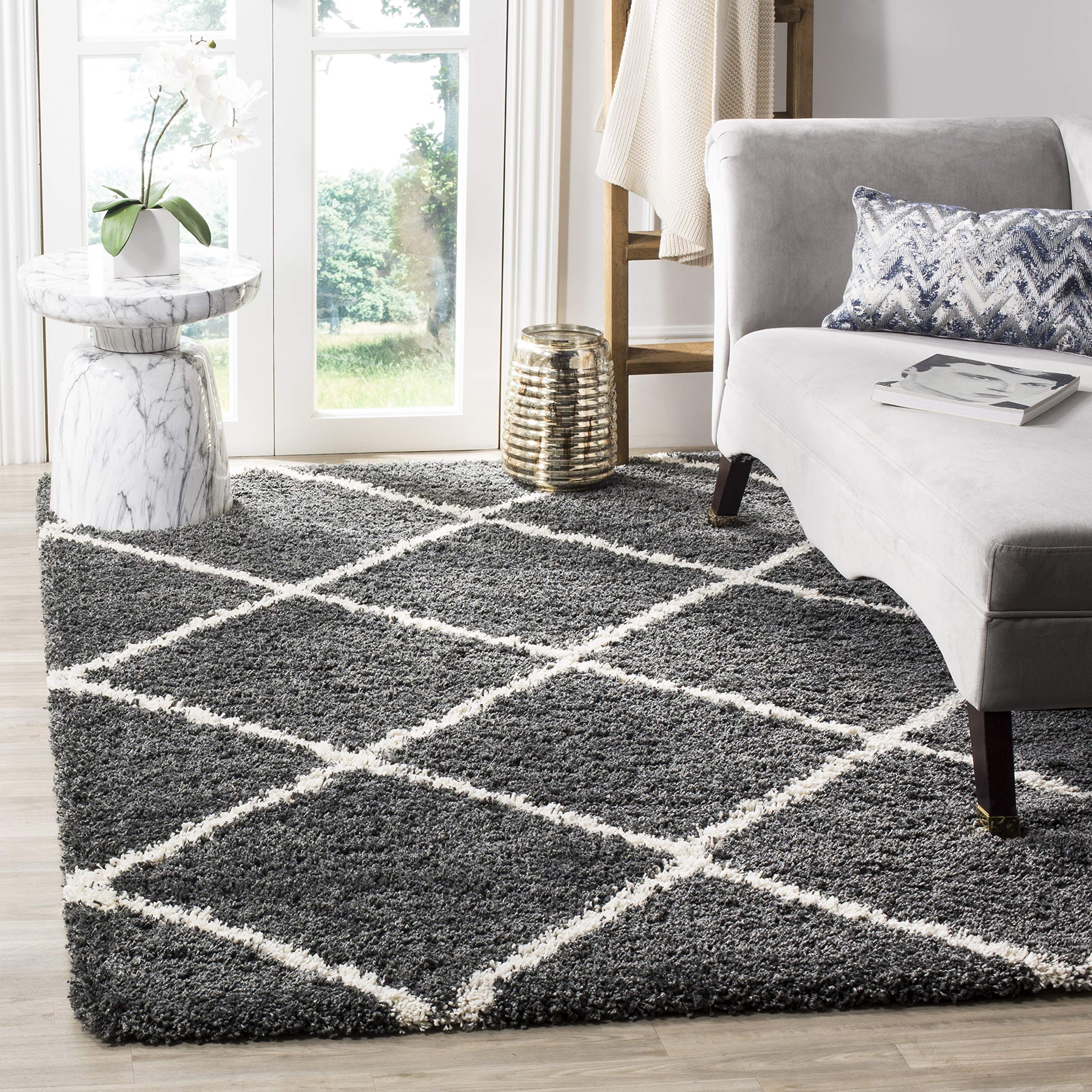 SAFAVIEH Hudson Shag Collection Area Rug - 5'3" x 7'6", Beige & Ivory, Modern Trellis Design, Non-Shedding & Easy Care, 2-inch Thick Ideal for High Traffic Areas in Living Room, Bedroom (SGH281S)