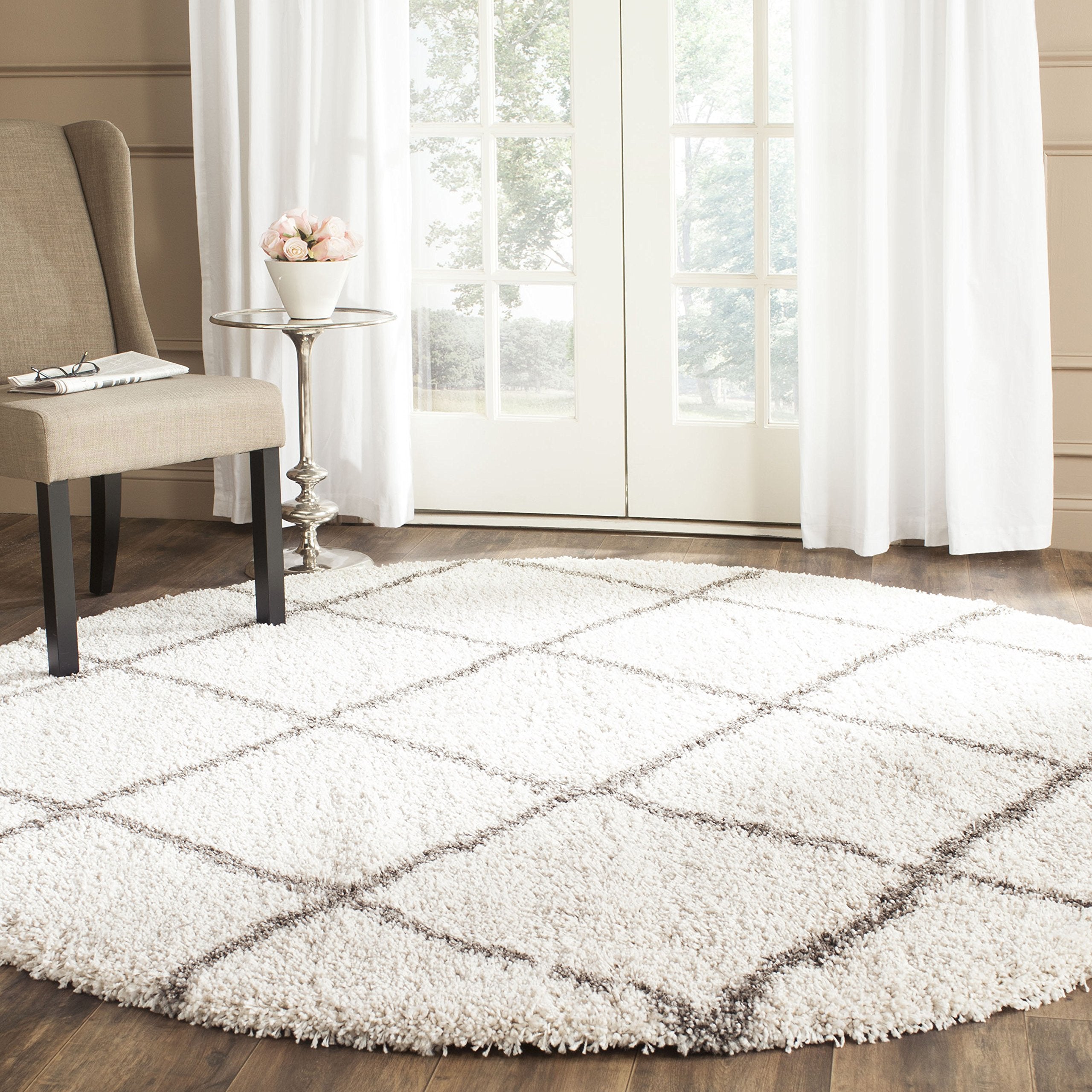 SAFAVIEH Hudson Shag Collection Area Rug - 5'3" x 7'6", Beige & Ivory, Modern Trellis Design, Non-Shedding & Easy Care, 2-inch Thick Ideal for High Traffic Areas in Living Room, Bedroom (SGH281S)