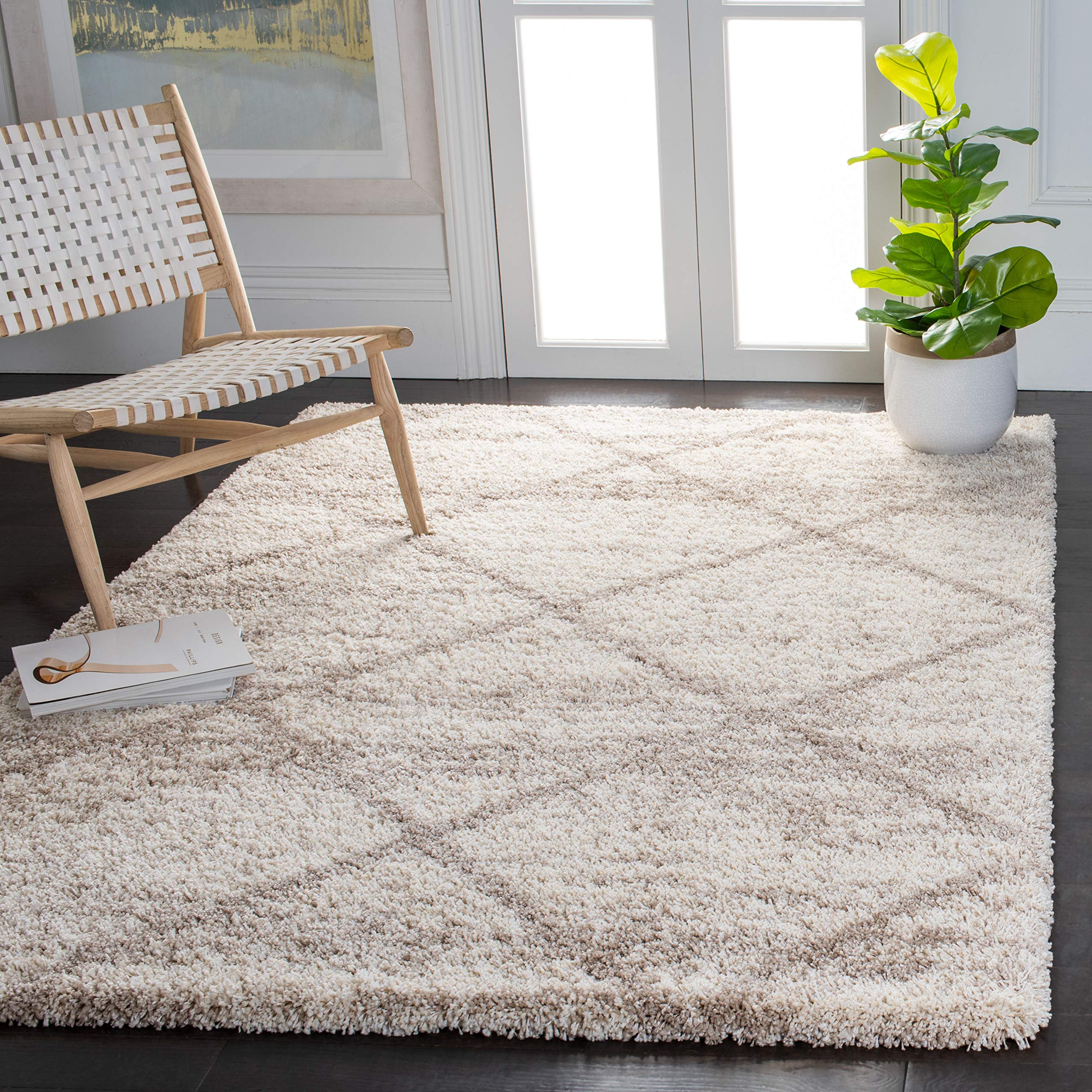 SAFAVIEH Hudson Shag Collection Area Rug - 5'3" x 7'6", Beige & Ivory, Modern Trellis Design, Non-Shedding & Easy Care, 2-inch Thick Ideal for High Traffic Areas in Living Room, Bedroom (SGH281S)