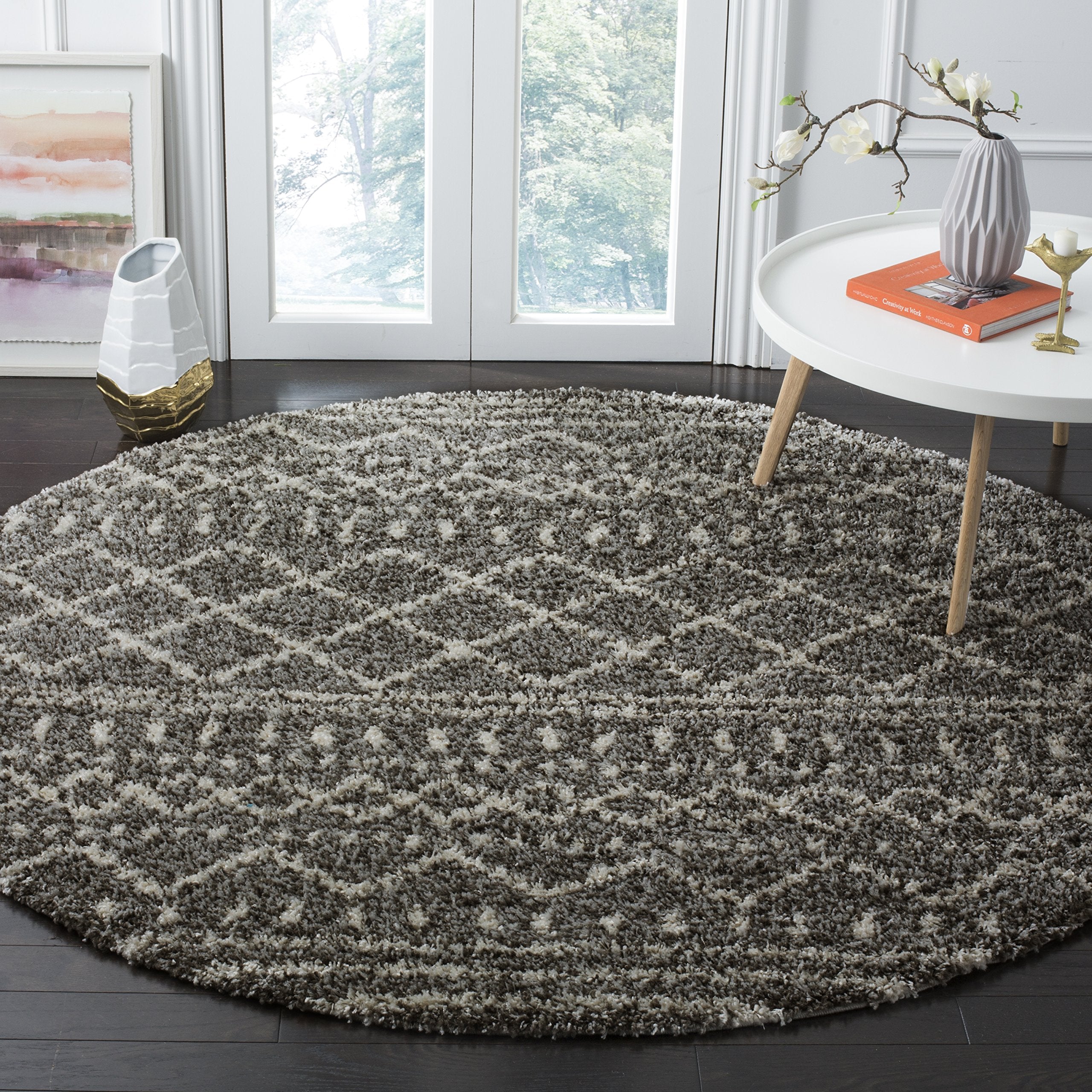 SAFAVIEH Arizona Shag Collection Area Rug - 6'7" x 9'2", Ivory & Beige, Moroccan Boho Design, Non-Shedding & Easy to Clean, Ideal for Living Room, Bedroom, Dining Space (ASG741A)
